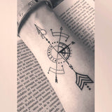 Tatouages éphémères flèche et boussole Tatouage temporaire faux tatoo tattoo-ephemere