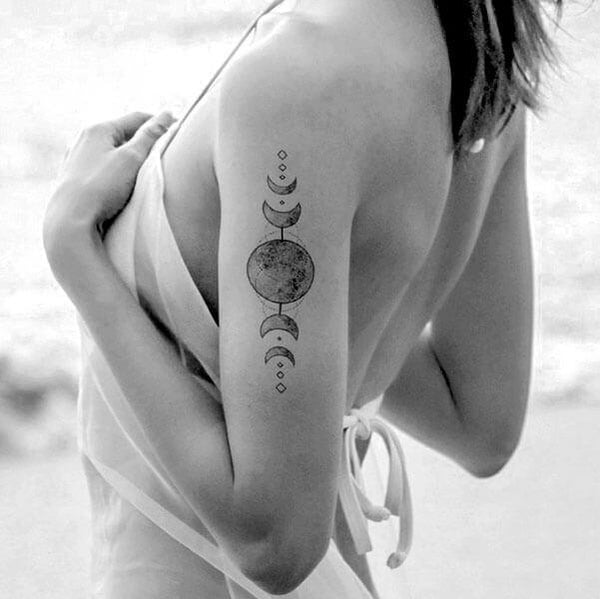 Tatouage temporaire Lune homme & femme tatouage éphémère lune géométrique  faux tatoo fake tattoo-ephemere